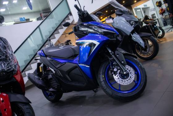 YAMAHA AEROX 160 ABS 